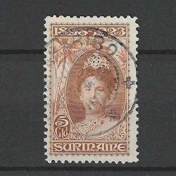 Suriname 110  Wilhelmina  5Gld  VFU/used  CV 290 €