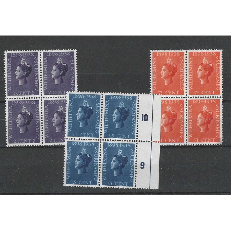 Suriname 187-189 Wilhelmina blokje 4  MNH/ MH/ongebr CV 73 €