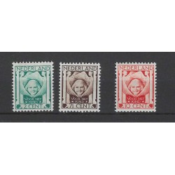 Nederland 141-144 Kind 1924  MNH/postfris  CV 35 €