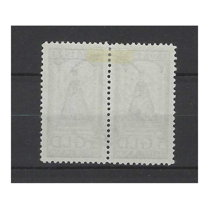 Netherlands 131 Wilhelmina 5Gld pair  VFU/used CV 450 €