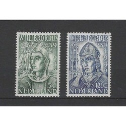 Nederland 323-324 Willibrordus MNH/postfris CV 13 €