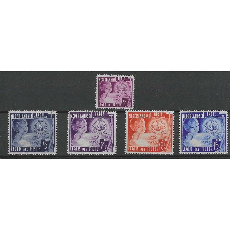 Ned. Indie  221-225 Leger des Heils MNH/postfris CV 25 €