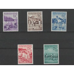 Curacao/Antillen 234-238 Kinderzegels   MNH/postfris CV 60 €