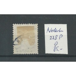 Nederland 228P  Kind 1928  plaatfout VFU/gebr  CV  85 €