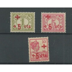 Dutch East Indies 135-137 Red Cross  MH/unused  CV 25 €