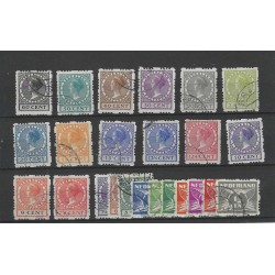 Netherlands R33-56  Four-sided Syncopated perforation VFU/used  CV 245 €