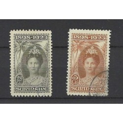Suriname 104-110  Wilhelmina Jubileum  VFU/gebr CV 636 €