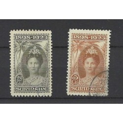 Suriname 104-110  Wilhelmina Jubileum  VFU/gebr CV 636 €