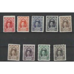 Suriname 118-126 Wilhelmina MNH/postfris CV 200 €