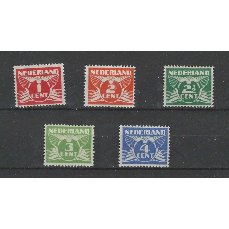 Nederland 144-148 Cijfer  MNH/postfris CV 110 €