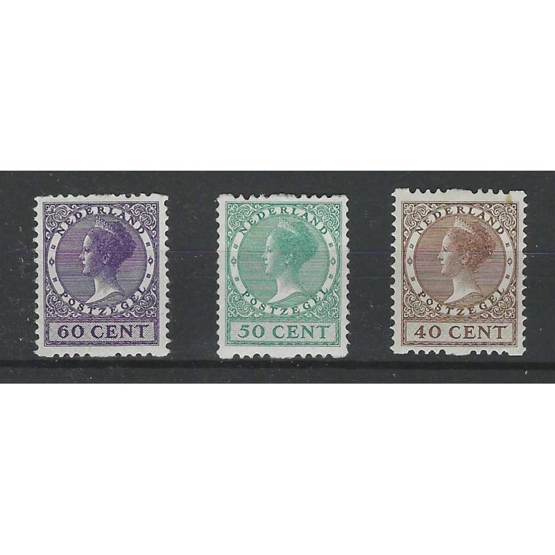 Netherlands R1-18 Two-sided Syncopated perforation z. wm.  MNH CV 1500 € R7 is MH !!