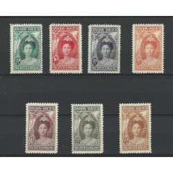 Suriname 104-110  Wilhelmina  1923  MNH/MH  CV 570 €