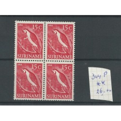 Suriname  304P  in blokje van 4  MNH/postfris  CV 26+ €