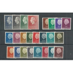Netherlands  617-640 Juliana  MNH  CV 39 €