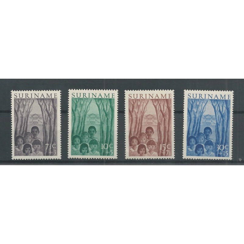 Suriname 312-315 Jeugdwerk MNH  CV 28 €