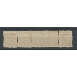 Dutch East Indies  P3A II/II/I/III/III strip of 5 MH and MNH  CV 35+ €