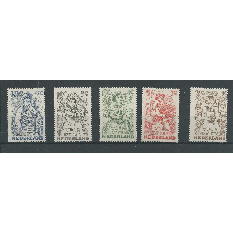 Netherlands 544-548 CHILD WELFARE 1949 MNH  CV 17 €