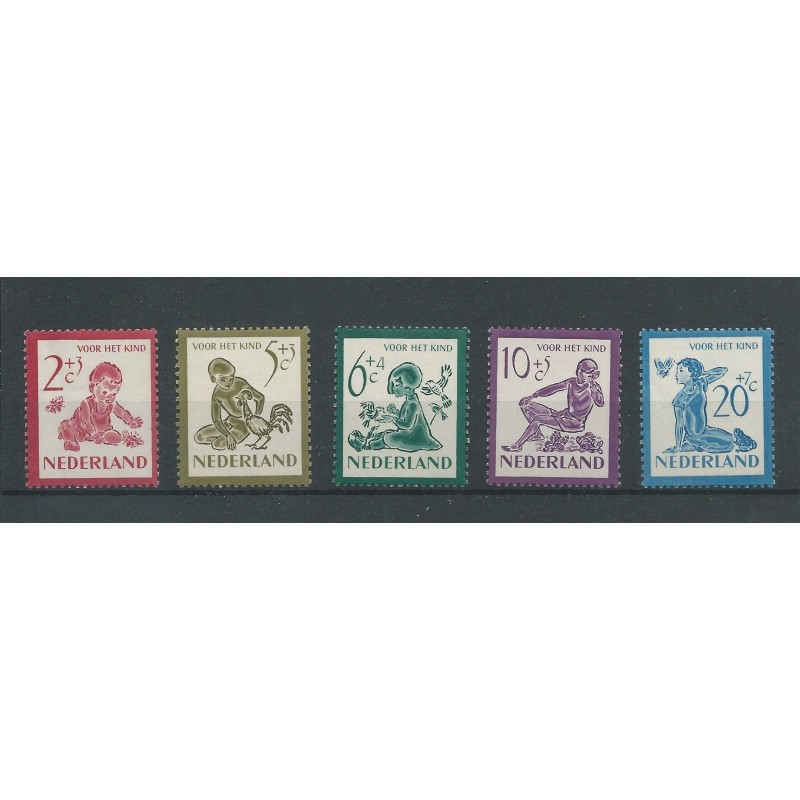 Netherlands 563-567  Child Welfare  1950  MNH  CV 34 €