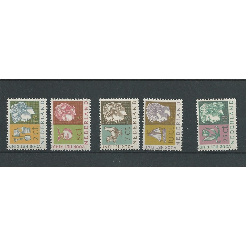 Nederland 612-616 KIND 1953  MNH/postfris  CV 19 €