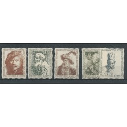 Netherlands 671-675  Rembrandt  MNH  CV 35 €