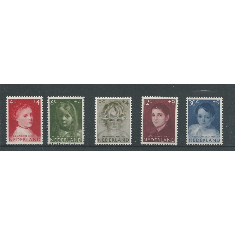 Netherlands 702-706 Child Welfare  1957  MNH  CV 13,5 €