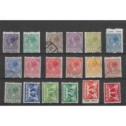 Netherlands  R1-18 Two-sided Syncopated perforation z. wm VFU/used CV 360 €