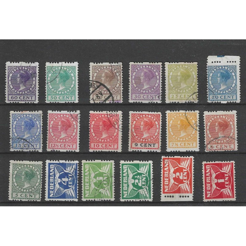 Netherlands  R1-18 Two-sided Syncopated perforation z. wm VFU/used CV 360 €