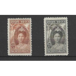 Suriname 104-110 Wilhelmina MH/ongebr  CV 270 €
